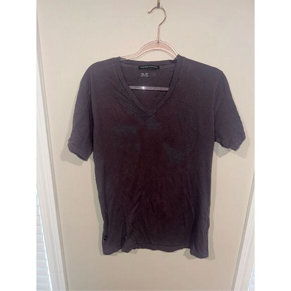 Rogues Gallery Gray Fan Tshirt M V Neck Y2K - Picture 1 of 5